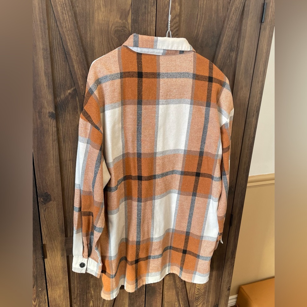 Flannel Plaid Oversized Women's Button Up Shirt - Picture 5 of 7